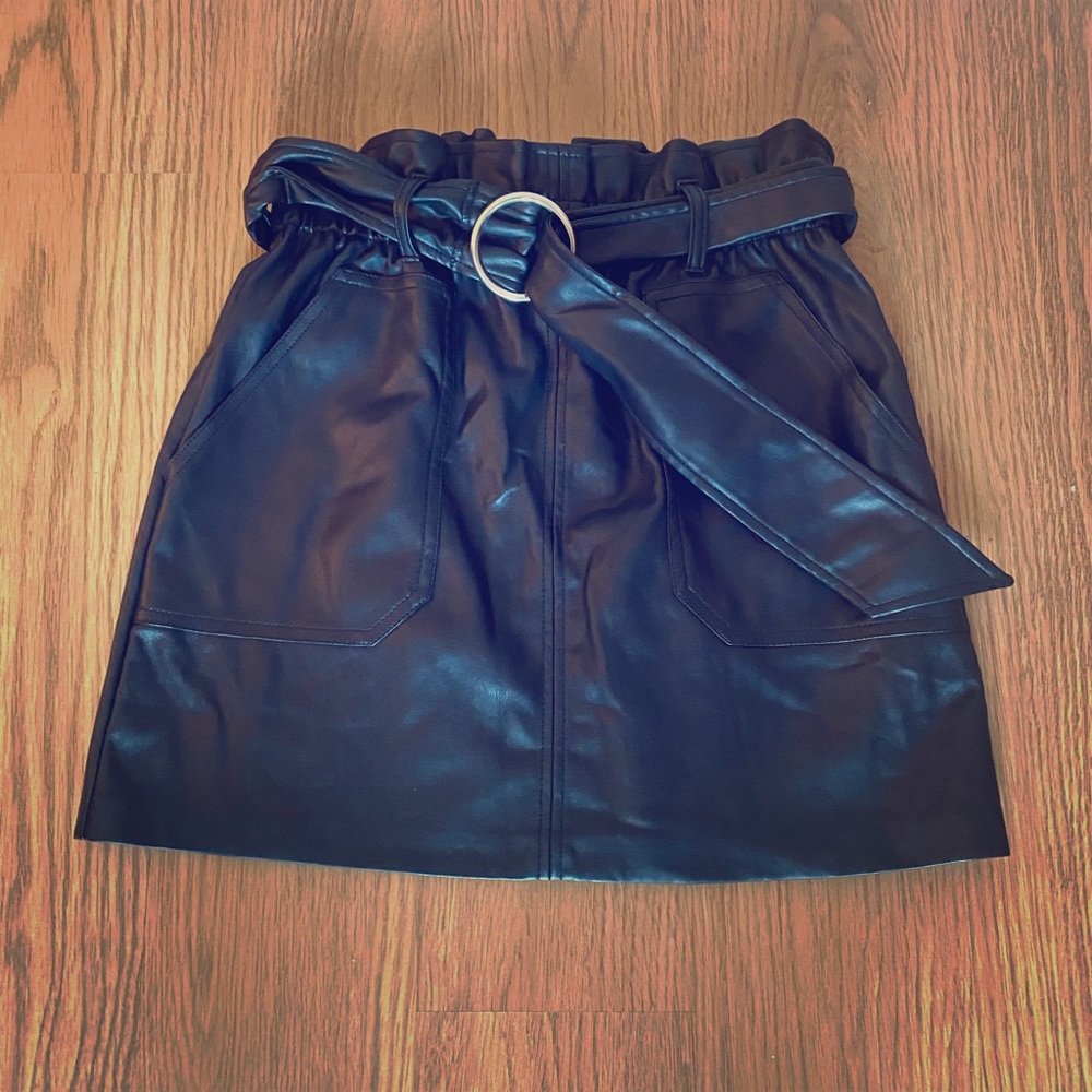 Zara TRF faux leather skirt with buckle